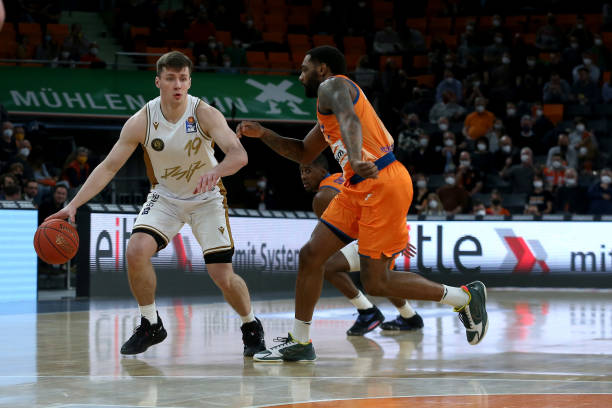 让球队在对 让球队在对