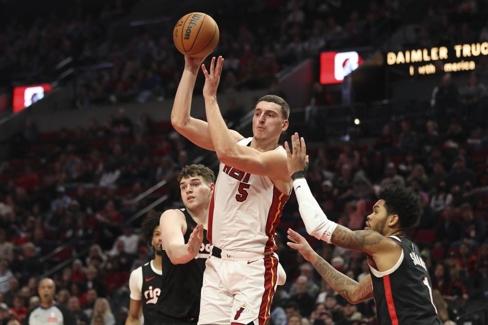 迥异的对手 迥异的对手