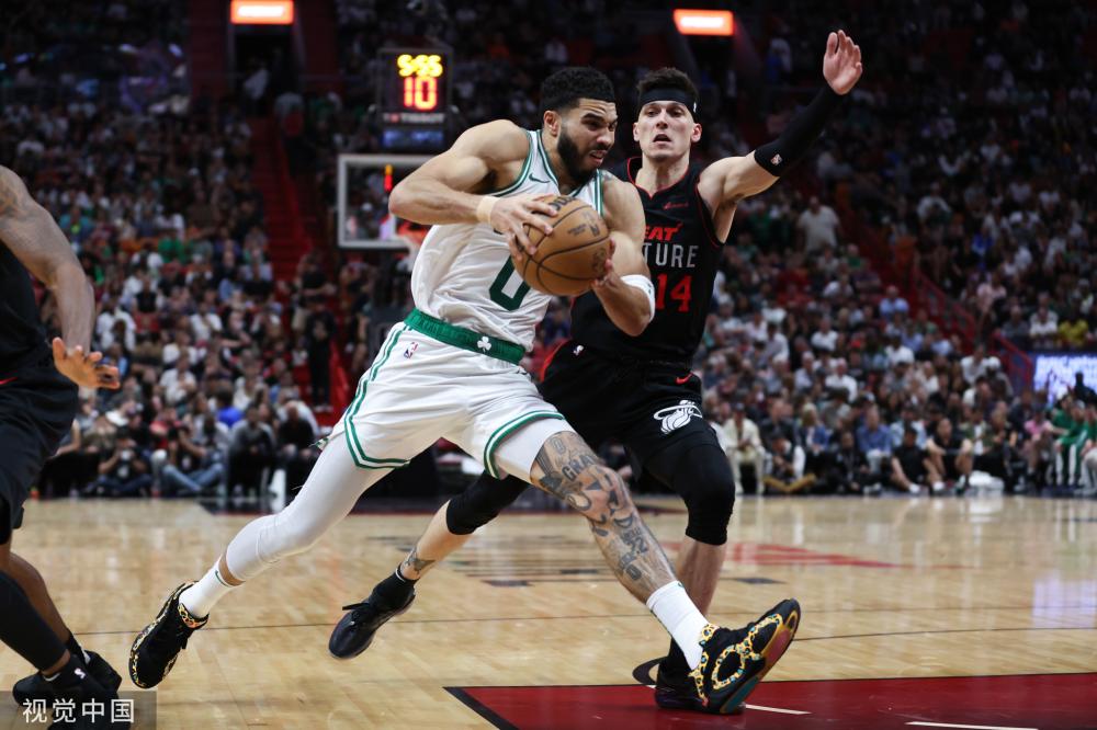 与教练组成 与教练组成